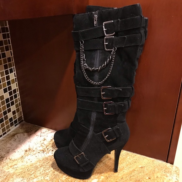 Wild Pair Shoes - Belted & Chain Stiletto Suede Boot 👢